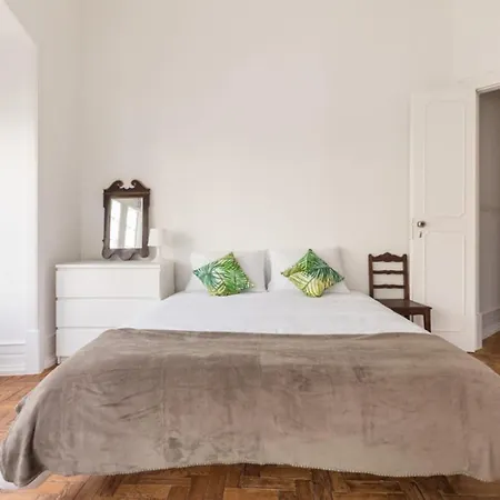 Guestready - Luminous Room In The City Center *